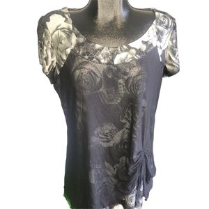Champagne By Le Grenier Black and White Floral Short Petal Sleeve Top XL